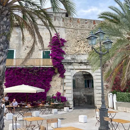 Cavour Апартаменты