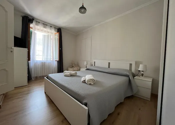 Cavour * 文蒂米利亚